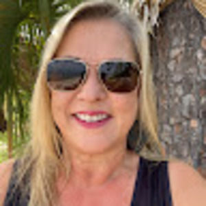 Meet your Posher, Dawn